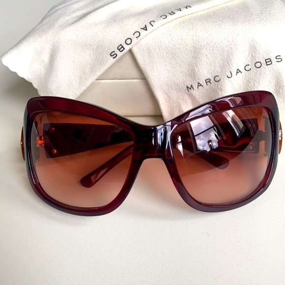 Marc Jacobs maroon sunglasses main image 8